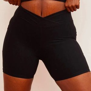Wolven Onyx midi bike short with pockets size L